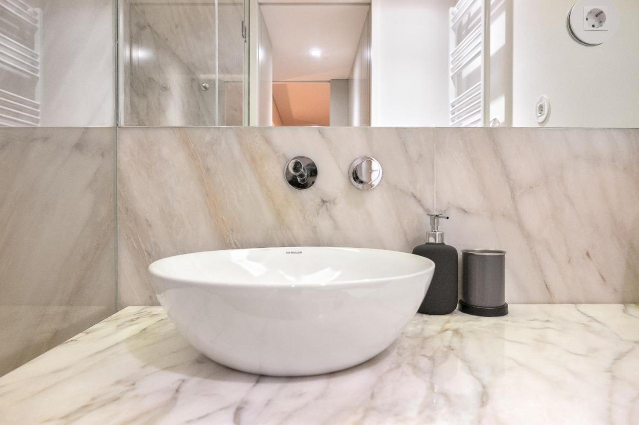 Apartament Liiiving In - Santa Catarina Boutique